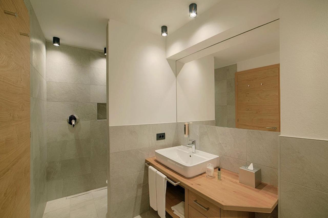 Deluxe Double or Twin Room Balcony
