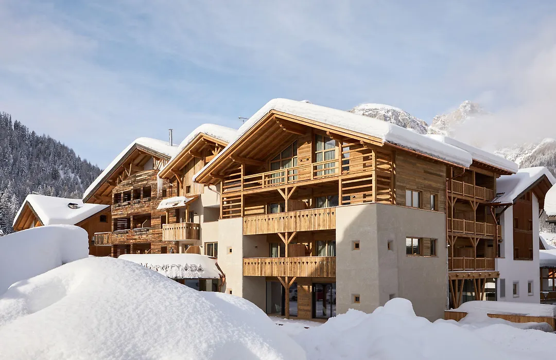 Hotel Marmolada-1
